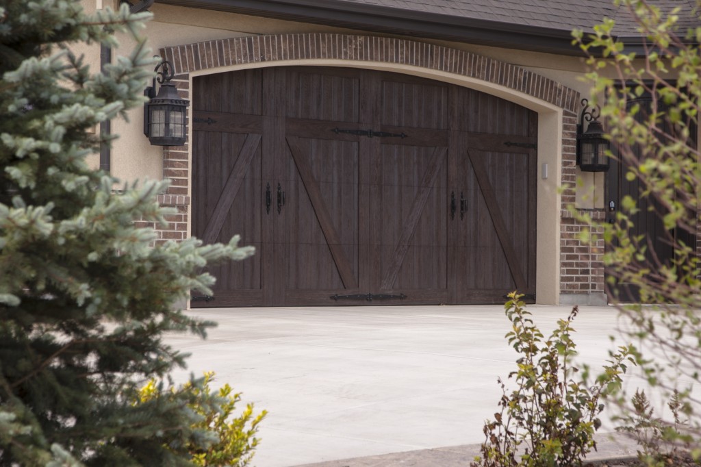 faux wood garage doors brown c7d5050 faux wood garage door sales and installation in englewood faux wood garage doors brown c7d5050 faux wood garage door sales and installation in englewood
